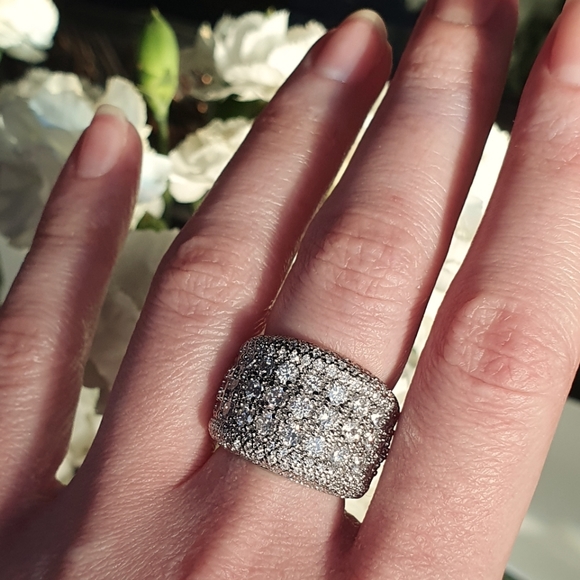 New Silver Inlaid Diamond Thick Ring - Picture 4 of 5